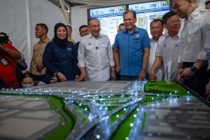 安华：延长槟城轻快铁至威省　包容发展带动全州经济