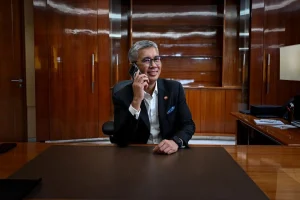 赛夫鲁卸任寄语企业界　智能工厂与NIMP成未来发展核心