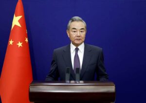 中国外长王毅开启东南亚三国之行：深耕“命运共同体”