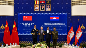 中柬“2+2”首次战略对话达成六点共识，开启命运共同体新篇章