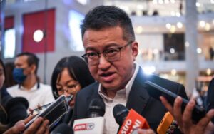 电子发票成交 12.7 亿笔，刘镇东派“大礼包”中小企业免费领e-POS。